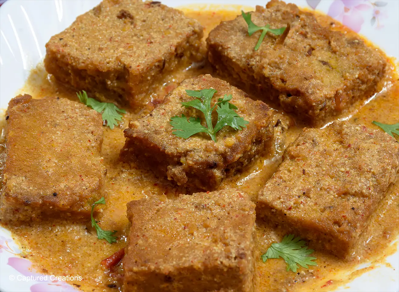the, captured, creations, creation, sudip, biswas, captured creations, sudip biswas, photography, cinematography, filmmaker, photographer, cinematographer, recipe, slice, besan, fry, hing, bay, leaf, ginger, treat, betrayal, niramish, indian, curry, chana, dal, cakes, buffet, spice, vegetable, lunch, chilli, cooking, hot, gravy, masala, gourmet, closeup, fresh, plate, green, restaurant, dinner, cuisine, coriander, tasty, vegetarian, delicious, meal, healthy, asian, india, spicy, traditional, bengal, dhokar, food, dish, dhoka, dalna, bengali, kolkata, west, bengal, india